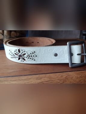 Hollywood Trading Company Cream Tooled Leather Belt with Floral Stud  Detail